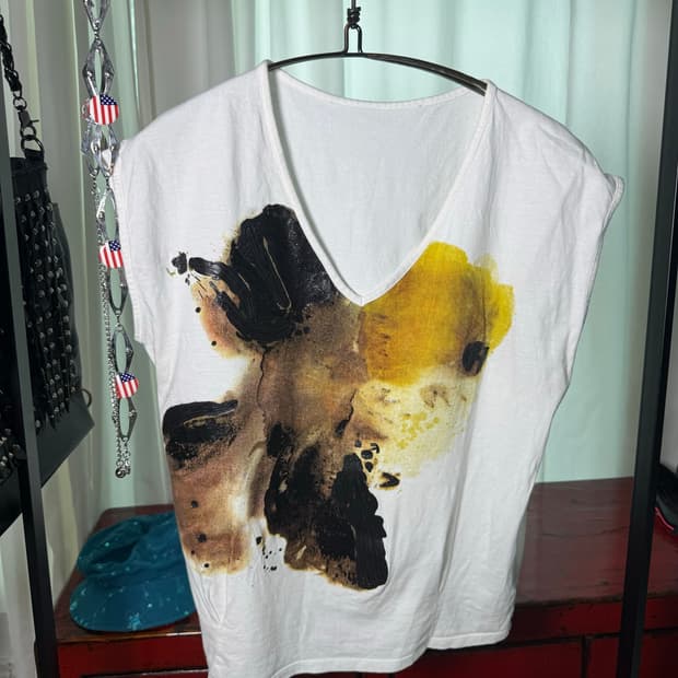 Abstract Painted V-Neck Sleeveless
