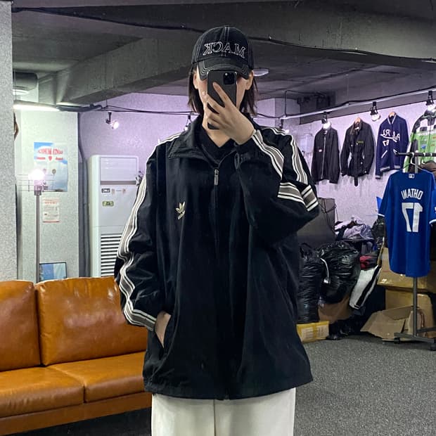 아디다스 90s 배색 바람막이 B3007