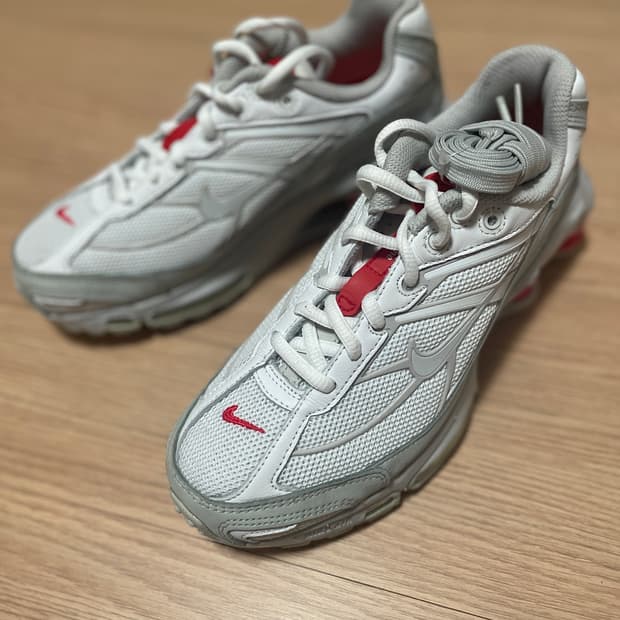 나이키 x 슈프림 샥스 라이드 2 SP 화이트 235(US4.5)새상품