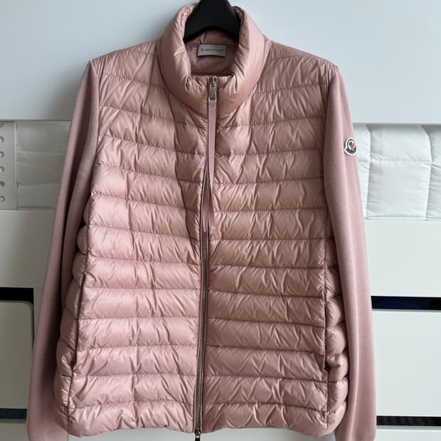 정품 몽클레어 핑크 니트패딩 가디건
