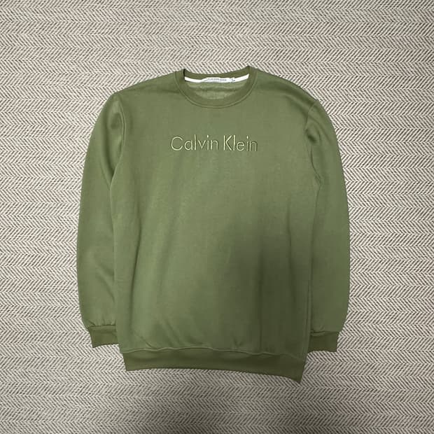 CALVIN KLEIN sweatshirt