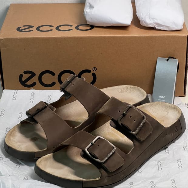 ECCO COZMO M 에코 코즈모 샌들 정가 21.8만원