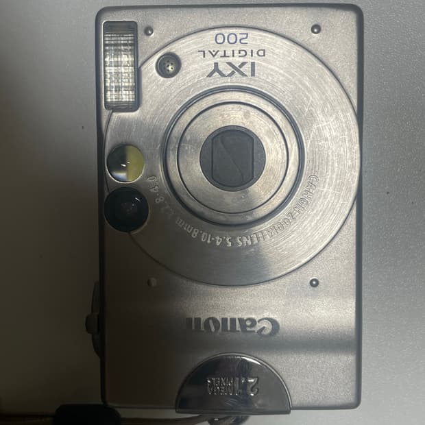 캐논 익시 디지털 200(캐논 익서스 v)