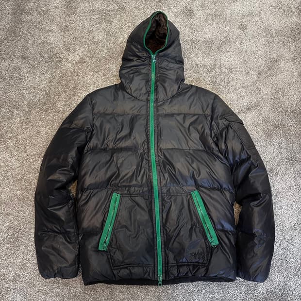 타미힐피거 블랙 무광 다운 패딩L