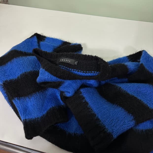 L 바스틱 파검 루즈핏 단가라 보카시니트