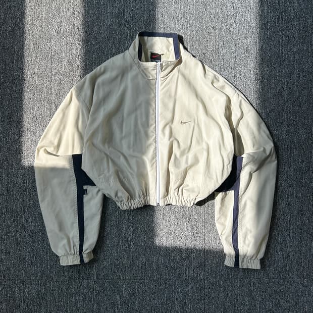 나이키 올드스쿨 리메이크 크롭 바람막이 