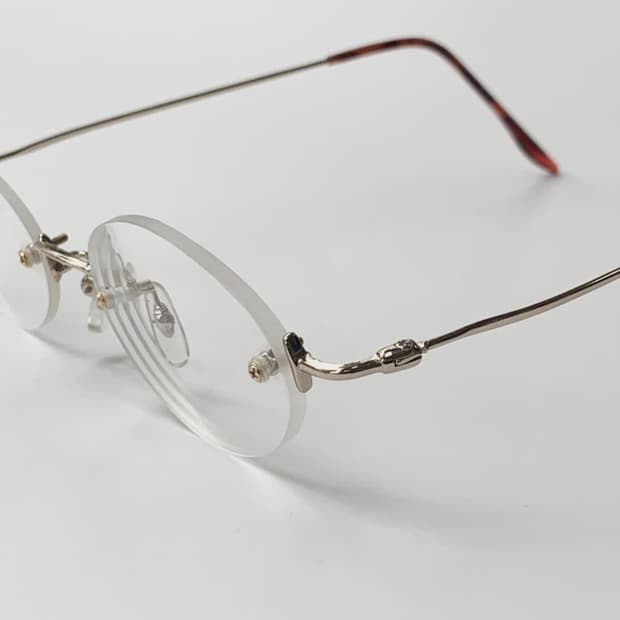 데드스탁  무테 골드 오벌 림리스 안경테 1525