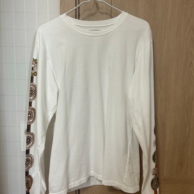 캐피탈 크루 롱슬리브