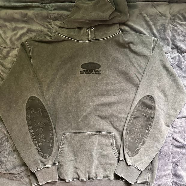 헤리티지플로스 알프레드 후드