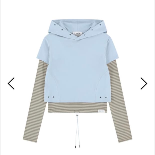 뚜오미오 STUD LAYERED HOODIE [BABY BLUE]