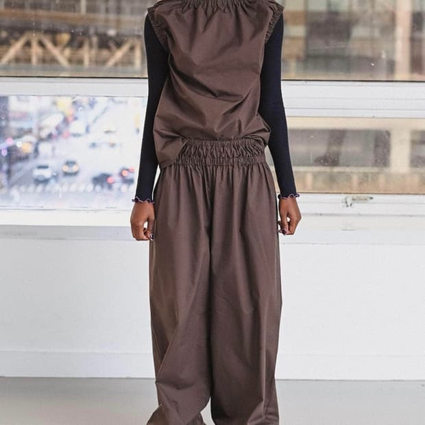 BASErange Mia Top / Mara Brown