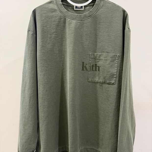 [새상품급-XL] KITH 키스 롱슬리브 퀸 티셔츠