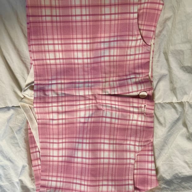 Brandy melville  브랜디 멜빌 스커트🎀🧴