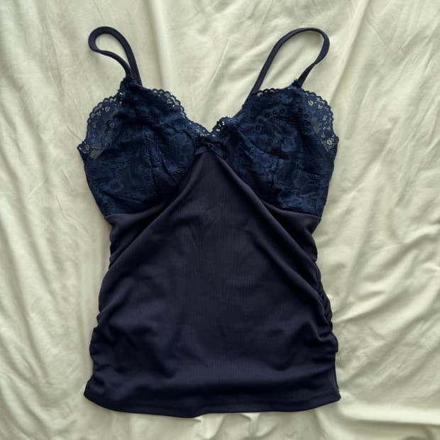 레이스 슬리브리스