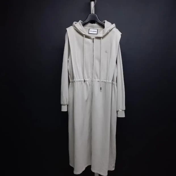 새 칼라거펠트 후드집업 맥시 플레어원피스 겸 아우터 66