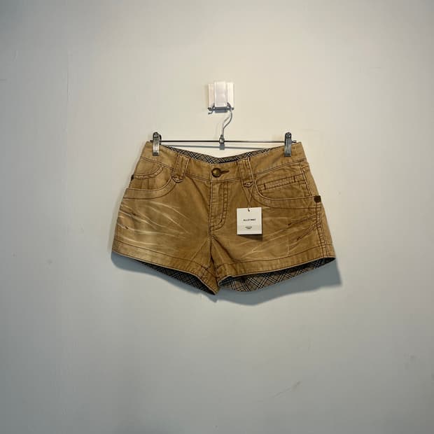 Burberry short 
