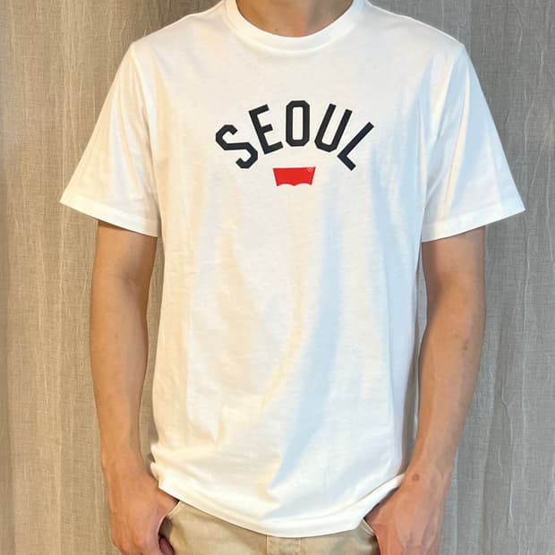 Levi's Seoul T-shirt