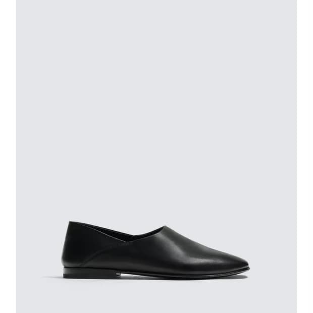 자라 레더 로퍼 255~260 구합니다