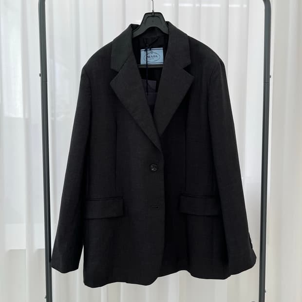 프라다 울 수프림 자켓 안트라사이트 42