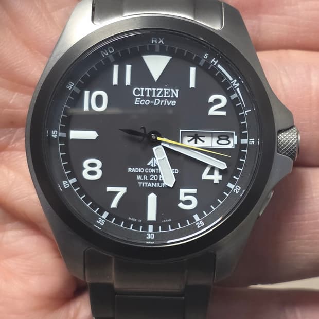 시티즌 프로 마스터 태양광 라디오 전파수신 PMD56-2952 (풀박스)