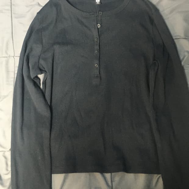 유니클로 여성 헨리넥