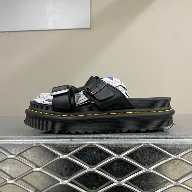 닥터마틴 마일즈 샌들 uk5
