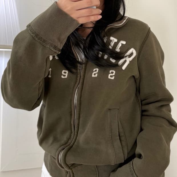 홀리스터 말차 집업