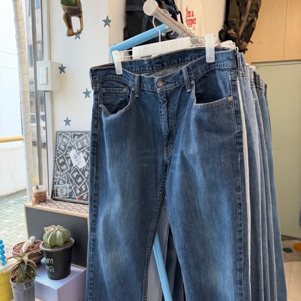 Levi's 559 (36X32)