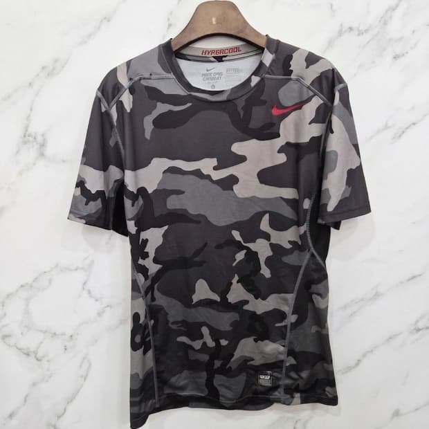 L,100 )) NIKE 나이키 하이퍼쿨 프로컴뱃 카모 반팔티셔츠!~