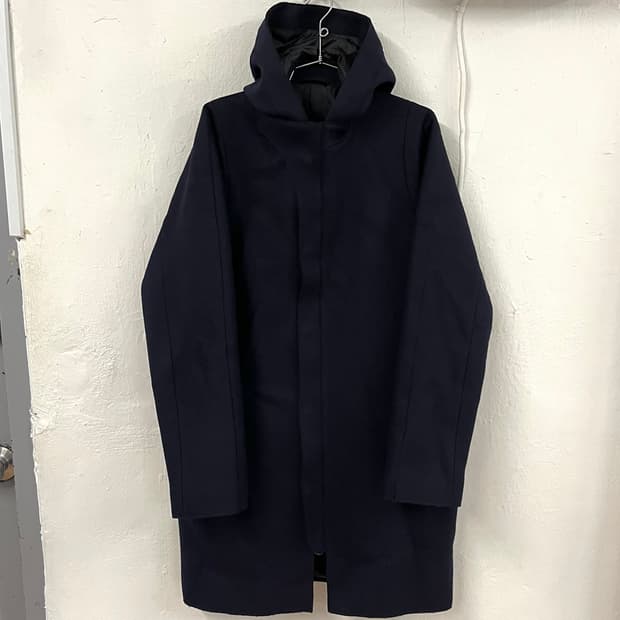 아크네스튜디오 밀톤 울 패디드 코트