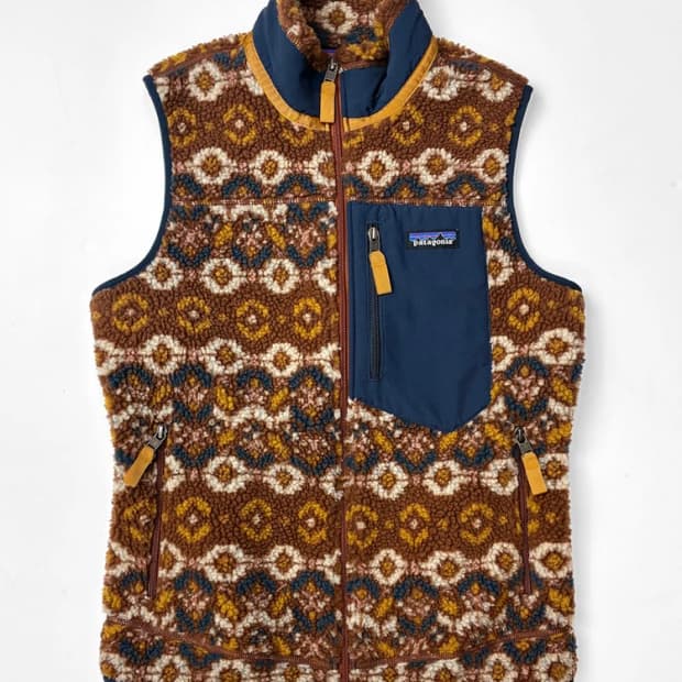 파타고니아 우먼스 클래식 레트로 X 베스트 PN5447