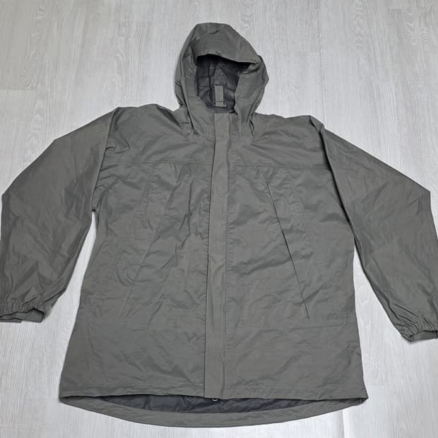 파타고니아 pcu 레벨6 고어텍스 라지 레귤러 판매