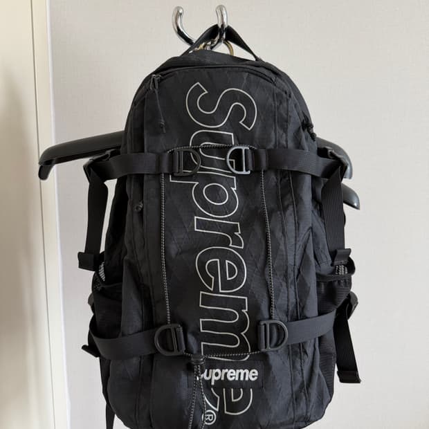 18fw 슈프림 백팩