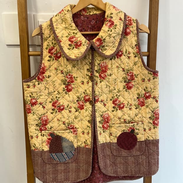 플라워 패턴 자수 퀼트 누빔 조끼 베스트