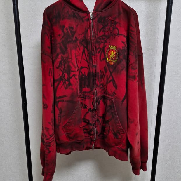 [L] 발렌시아가 SS23 레드 스케이터 그래피티 후드집업