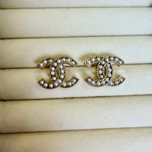 샤넬 진주 CC로고 귀걸이 업사이클링