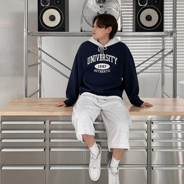 오버핏 유니버시티 배색 후드티