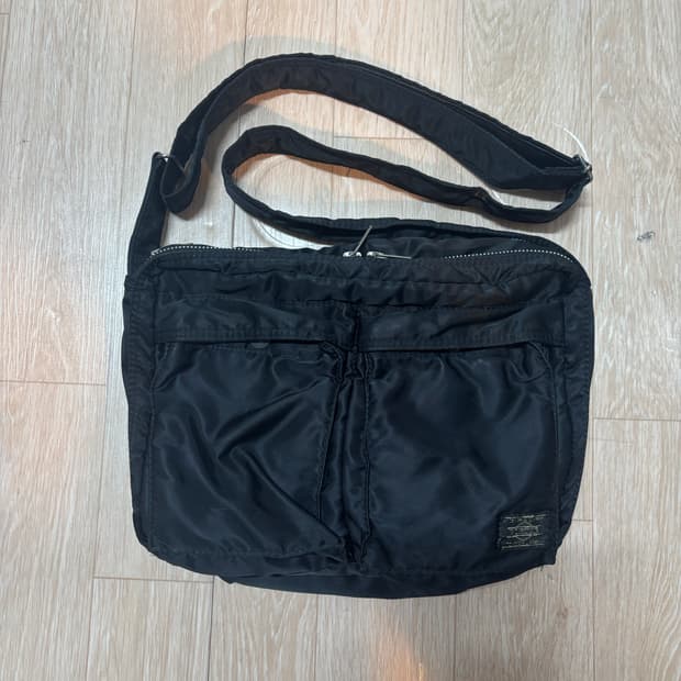 포터 탱커 숄더백 블랙