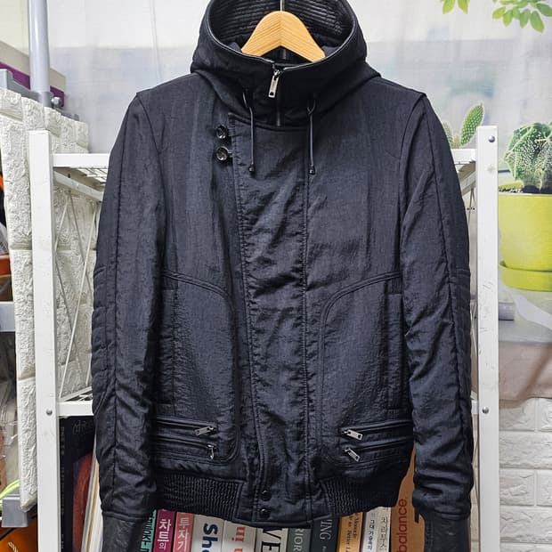 솔리드옴므 우영미 남성 패딩점퍼 자켓 슬림핏100 후드점퍼 XD40