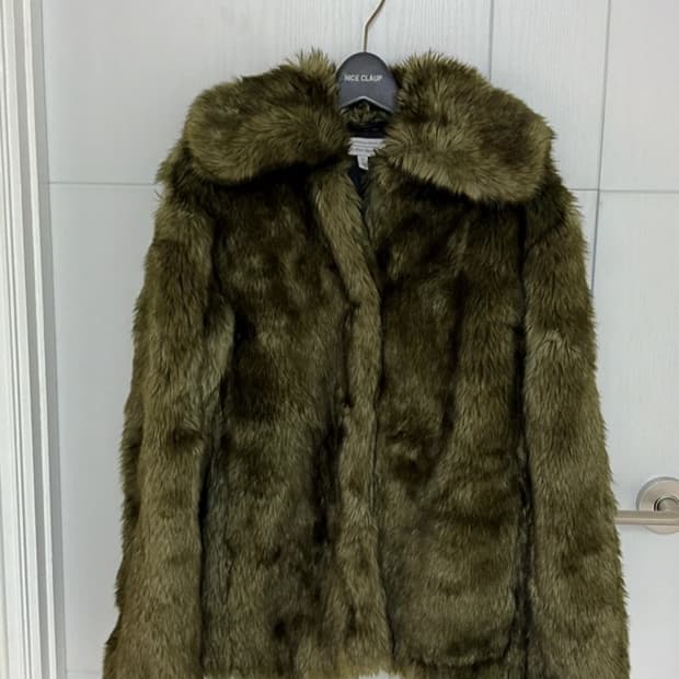 앤아더스토리 퍼코트 44,55 