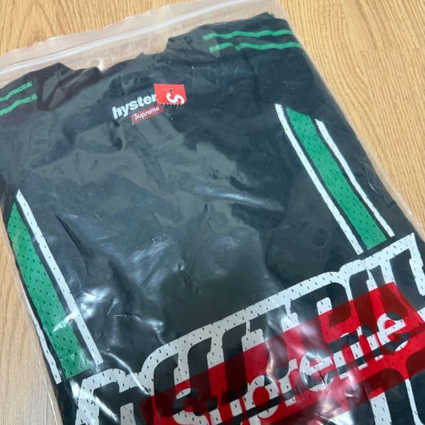 슈프림 X 히스테릭 글래머 메쉬 롱슬리브