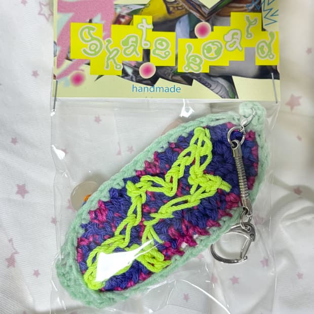 Handmade Skateboard keyring NO.9