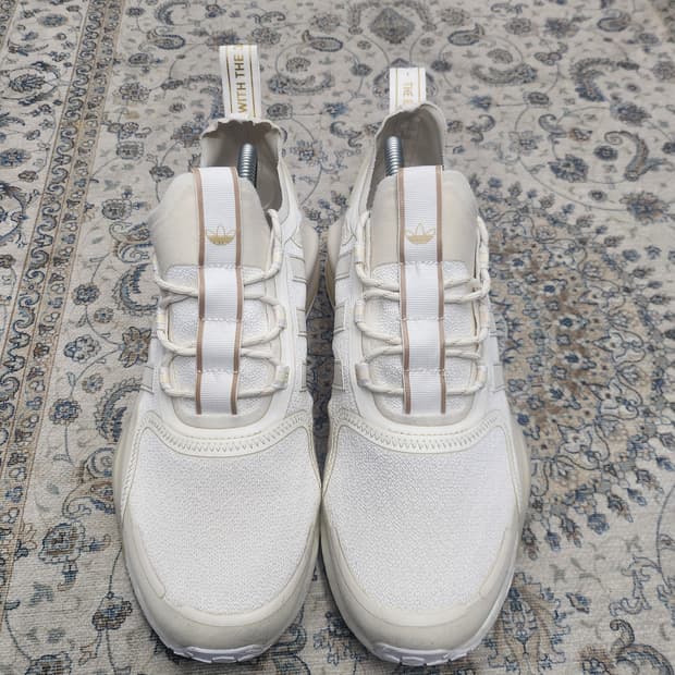아디다스 NMD V3 스니커즈 270mm