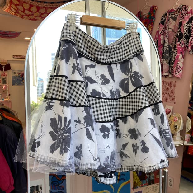 플라워 체크 레이스 스커트