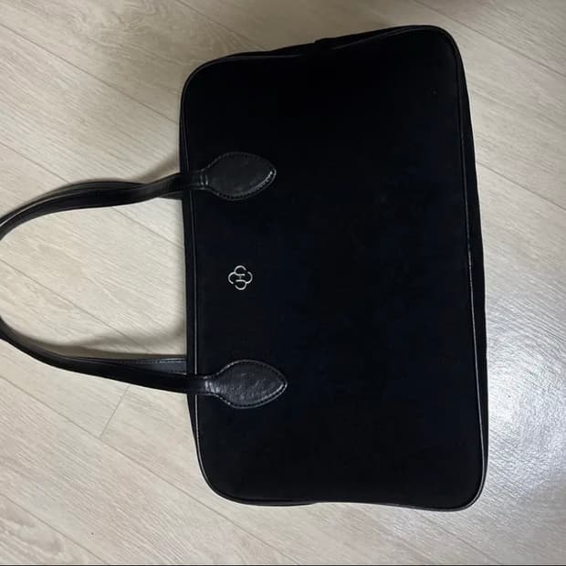 히어리 스웨이드 더플백