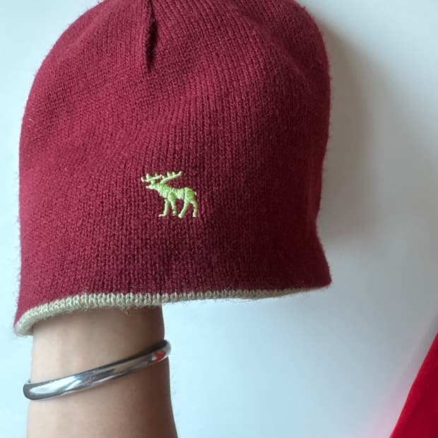 A&F Reversible Beanie ;Os)