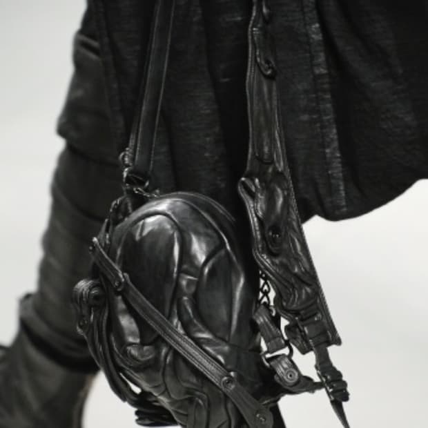 율리우스 자켓 구합니다