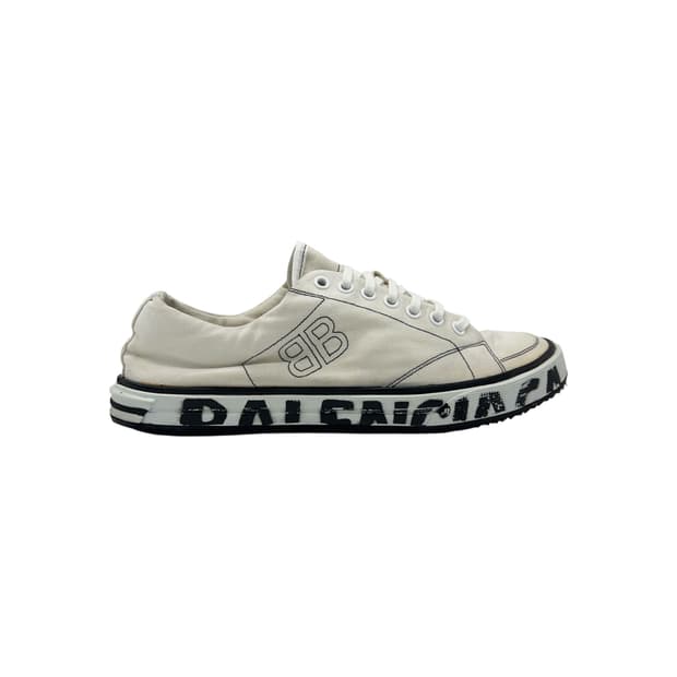 255 발렌시아가 매치 로고 프린트 스니커즈 (EU40)