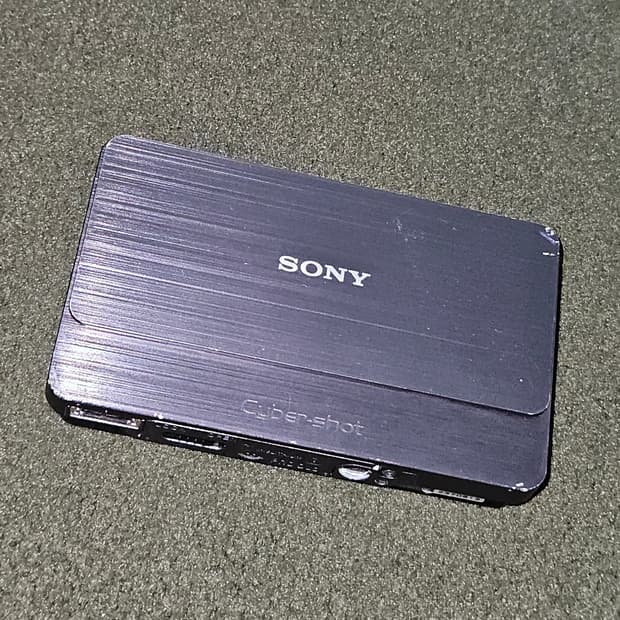 소니 사이버샷 dsc T-700 빈티지 디카 판매합니다