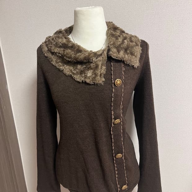 엑시즈팜 퍼 니트 대대장 라떼갸루 모리 